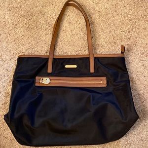 Black Michael Kors handbag with brown trimmings